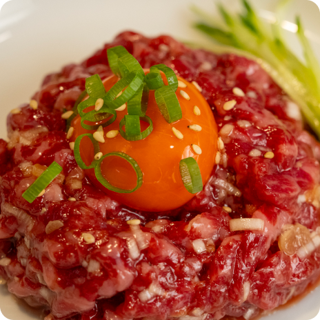 【国産黒毛和牛使用】生ユッケ(青山店・虎ノ門店限定)